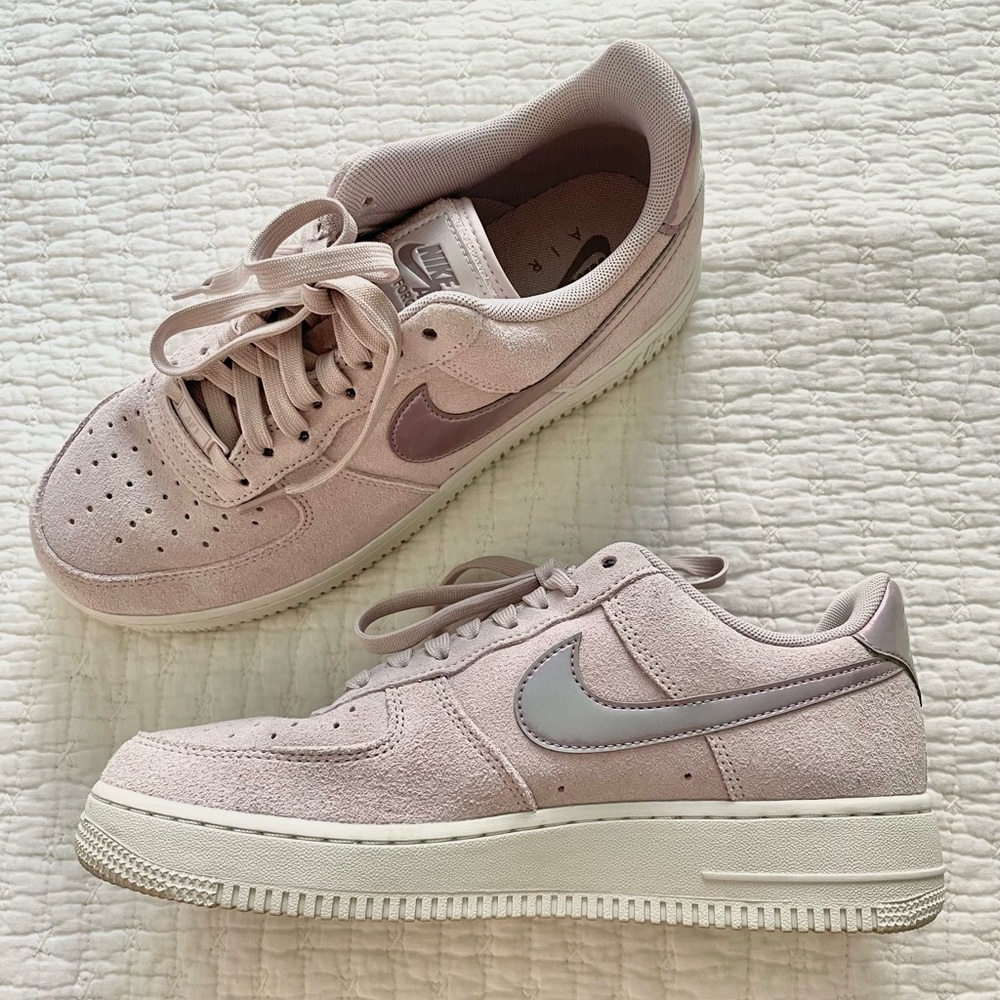 Nike Women's Air Force 1